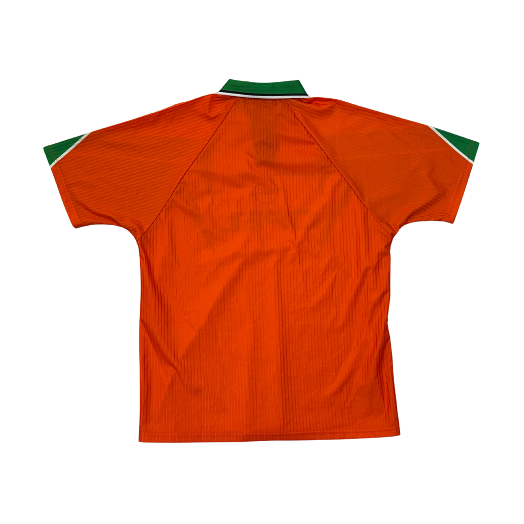 Republic of Ireland 1997/98 away football shirt, back view
